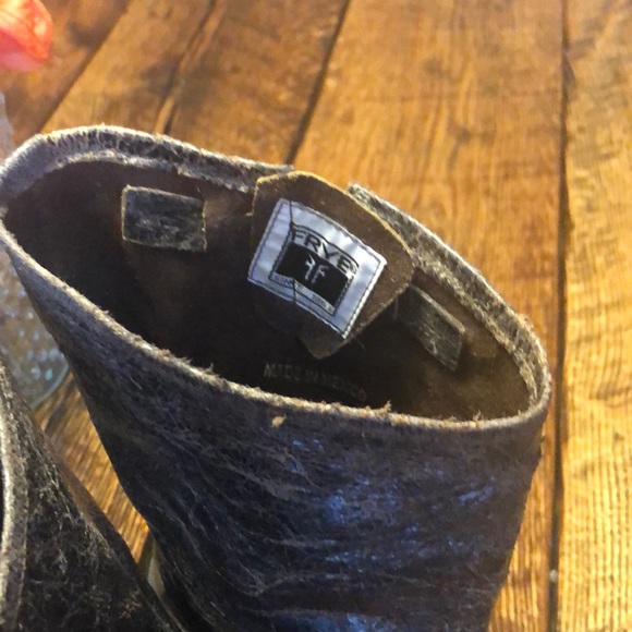 Frye Veronica Short Boots - Picture 2 of 5